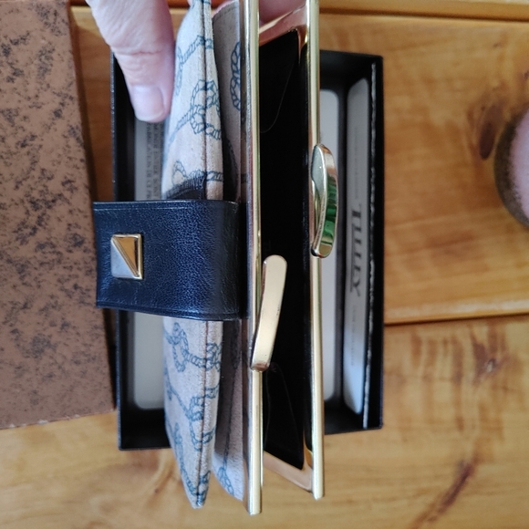 NEW Vintage Tilley women's wallet - Picture 5 of 7